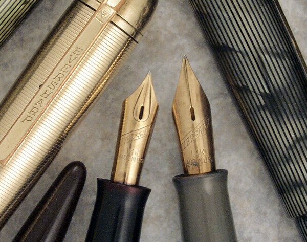A Side By Side Shot Of A Firm Skyline Nib (Left) And A Flexible Nib (Right)