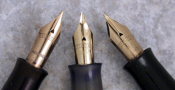 A Set Of Nibs From Solid Color And Modern Stripe Demi SkylinesNote The Heart Shape Breather Holes